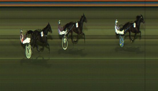 Målfoto for løp 5 på bane JA den 04.02.2022