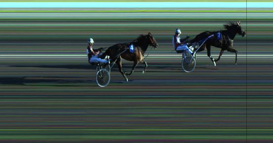 Målfoto for løp 2 på bane JA den 10.04.2022