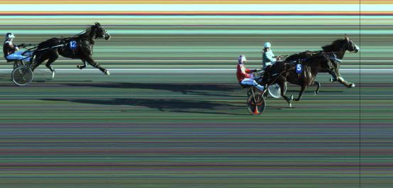 Målfoto for løp 2 på bane JA den 22.04.2022