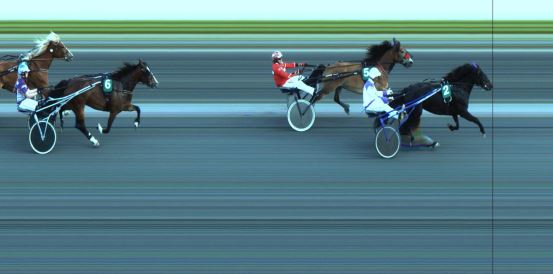 Målfoto for løp 4 på bane JA den 19.06.2022