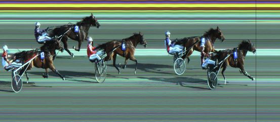 Målfoto for løp 2 på bane JA den 08.07.2022