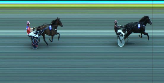 Målfoto for løp 2 på bane JA den 18.06.2023