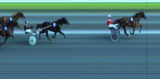 Målfoto for løp 2 på bane JA den 28.07.2023