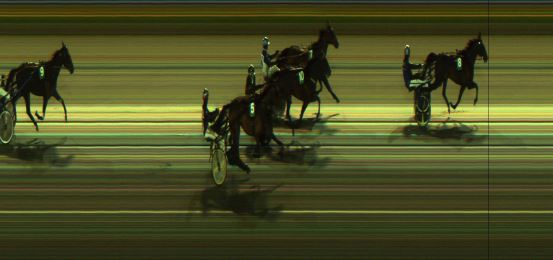 Målfoto for løp 4 på bane JA den 13.10.2023