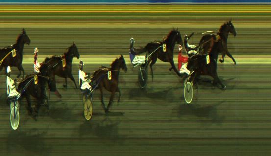 Målfoto for løp 7 på bane JA den 25.10.2023