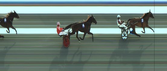 Målfoto for løp 2 på bane JA den 05.12.2023