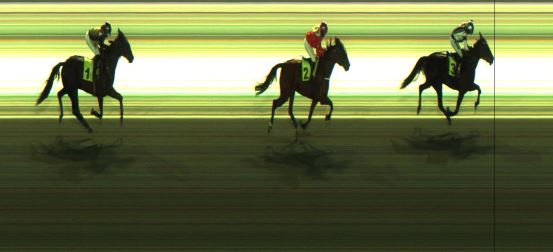 Målfoto for løp 2 på bane JA den 22.12.2023