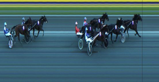 Målfoto for løp 8 på bane JA den 23.07.2024