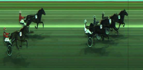 Målfoto for løp 5 på bane JA den 15.10.2024