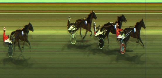 Målfoto for løp 2 på bane JA den 16.11.2024