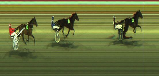 Målfoto for løp 9 på bane JA den 16.11.2024