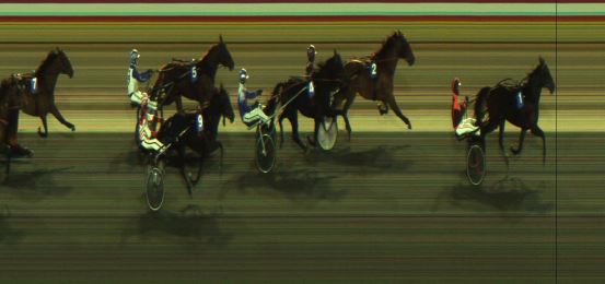 Målfoto for løp 2 på bane JA den 23.12.2024