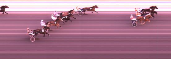 Målfoto for løp 5 på bane KL den 16.04.2015