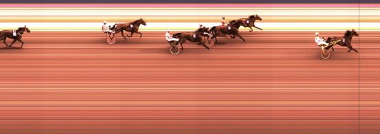 Målfoto for løp 2 på bane KL den 10.08.2015