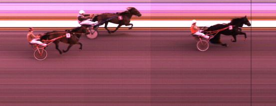 Målfoto for løp 8 på bane KL den 11.08.2016