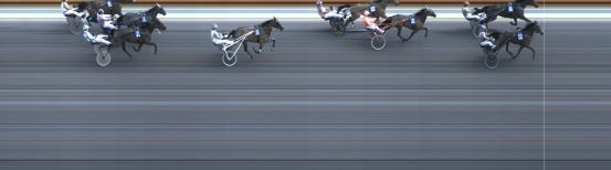 Målfoto for løp 2 på bane KL den 29.04.2021