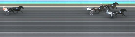 Målfoto for løp 2 på bane KL den 18.04.2024