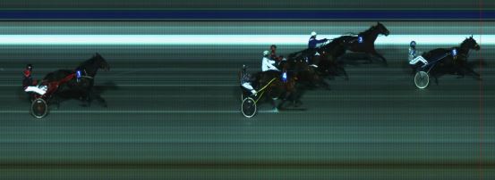 Målfoto for løp 2 på bane HA den 01.03.2015