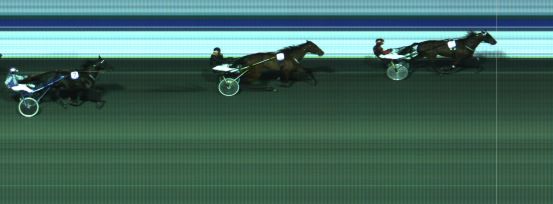 Målfoto for løp 5 på bane HA den 08.04.2017