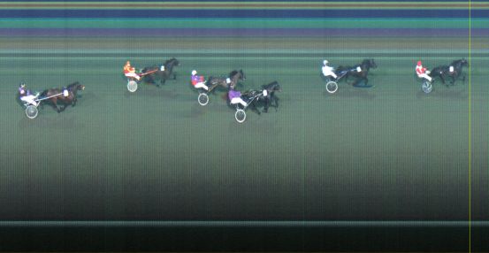 Målfoto for løp 4 på bane LE den 03.03.2014