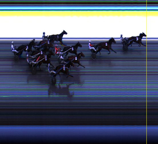 Målfoto for løp 8 på bane LE den 15.03.2014