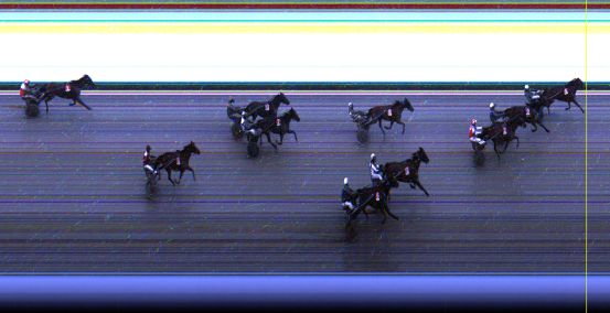 Målfoto for løp 3 på bane LE den 18.03.2014