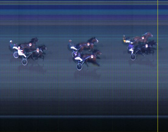 Målfoto for løp 11 på bane LE den 07.04.2014