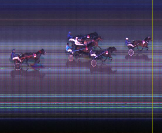 Målfoto for løp 10 på bane LE den 28.04.2014