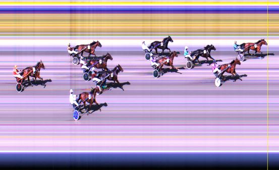 Målfoto for løp 1 på bane LE den 20.05.2014