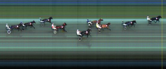 Målfoto for løp 10 på bane LE den 07.07.2014