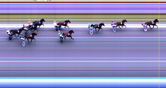 Målfoto for løp 2 på bane LE den 04.10.2014