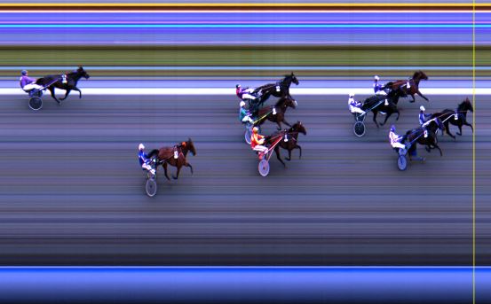 Målfoto for løp 6 på bane LE den 04.10.2014