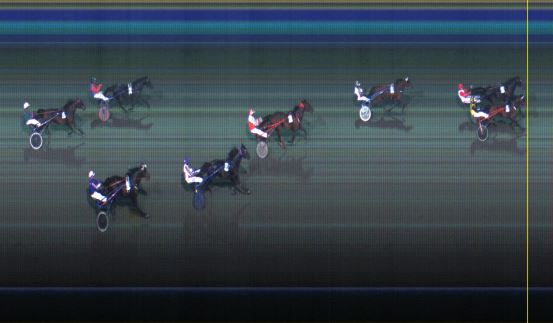 Målfoto for løp 2 på bane LE den 13.10.2014