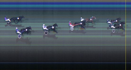 Målfoto for løp 5 på bane LE den 13.10.2014