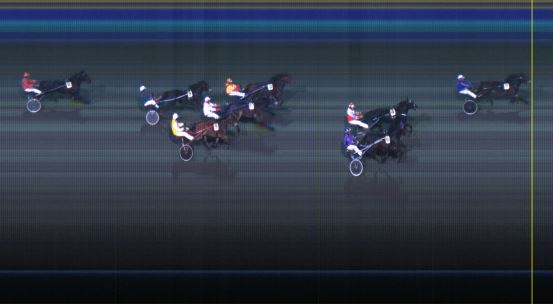 Målfoto for løp 1 på bane LE den 20.10.2014