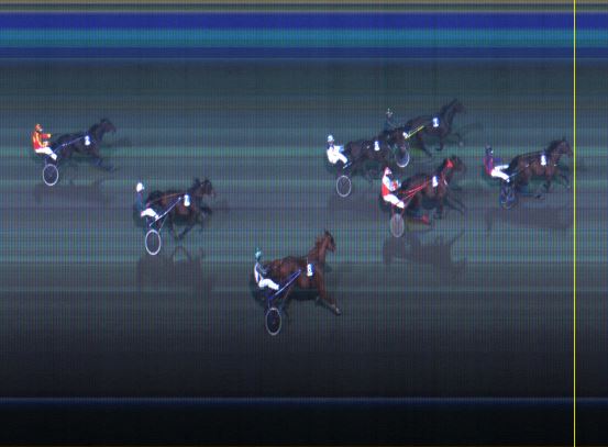 Målfoto for løp 2 på bane LE den 20.10.2014