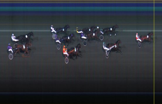 Målfoto for løp 4 på bane LE den 01.11.2014