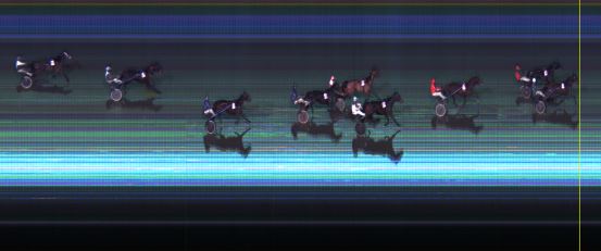 Målfoto for løp 8 på bane LE den 29.12.2014