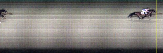 Målfoto for løp 10 på bane LE den 13.04.2015