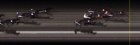 Målfoto for løp 2 på bane LE den 02.11.2015