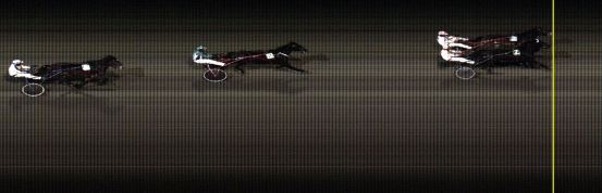 Målfoto for løp 4 på bane LE den 16.11.2015