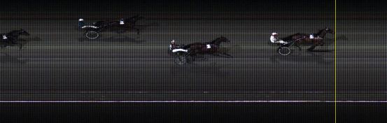 Målfoto for løp 6 på bane LE den 05.12.2015