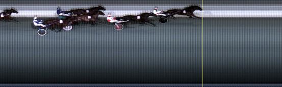 Målfoto for løp 8 på bane LE den 17.12.2018