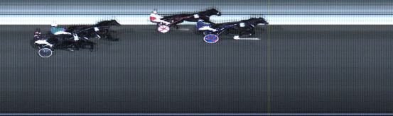 Målfoto for løp 2 på bane LE den 05.12.2021