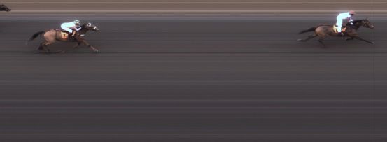 Målfoto for løp 1 på bane MO den 22.03.2014