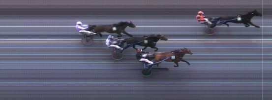 Målfoto for løp 4 på bane MO den 08.04.2014