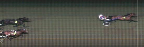 Målfoto for løp 1 på bane MO den 24.02.2015