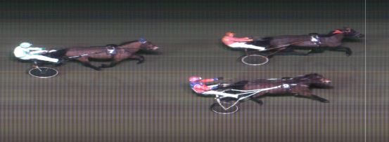 Målfoto for løp 6 på bane MO den 24.02.2015