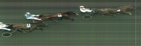 Målfoto for løp 5 på bane MO den 02.06.2015