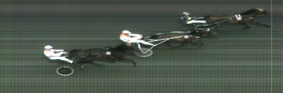 Målfoto for løp 8 på bane MO den 02.06.2015